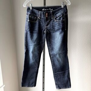 American Eagle 🦅 Artist dark wash cropped jeans size 0